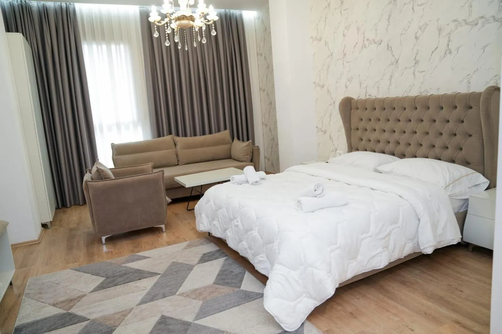Kashar Hotel 3A Tirana